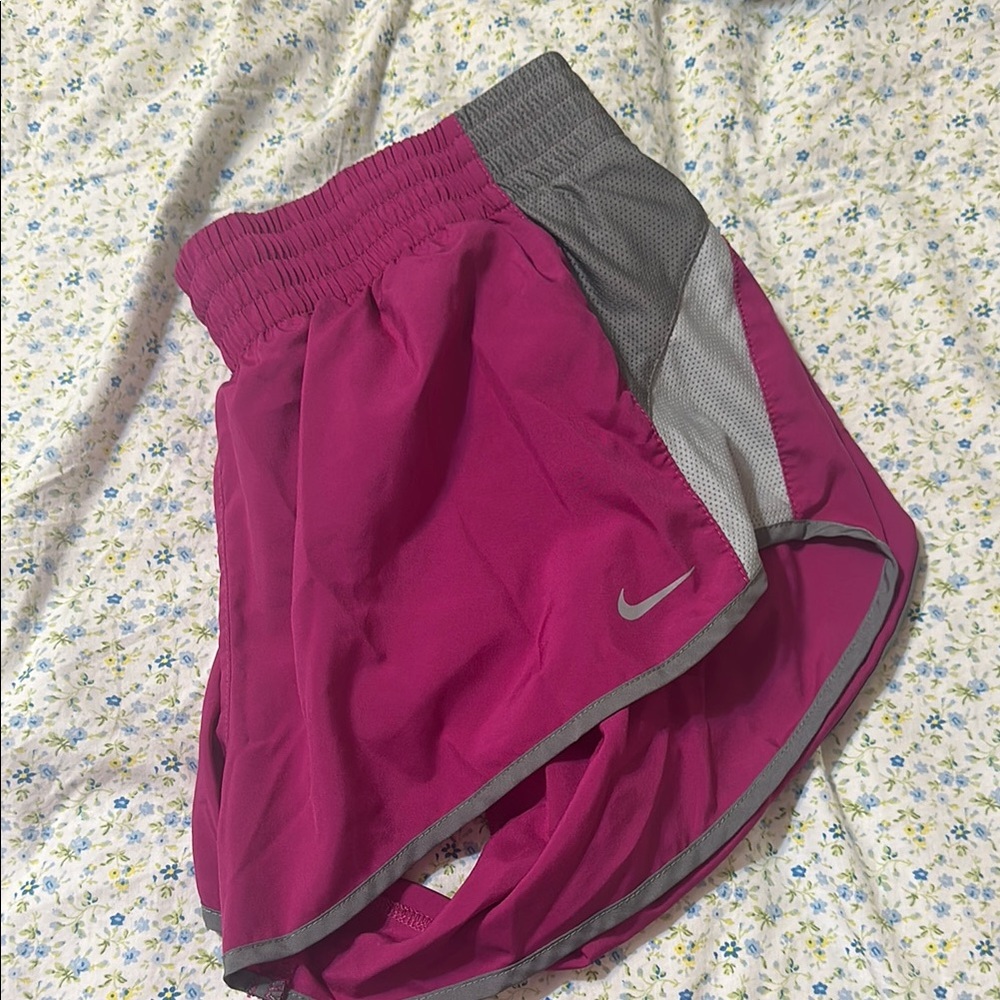 Nike Women's Magenta Running Shorts